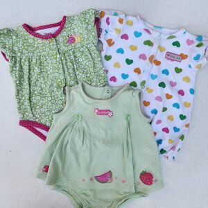 **3/$15 - Carter's Baby Girl Romper Set of 3 - 6 months